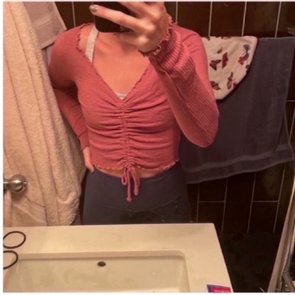 Altar’d state Chanel Ribbed Ruched Top - Pink - Picture 2 of 2